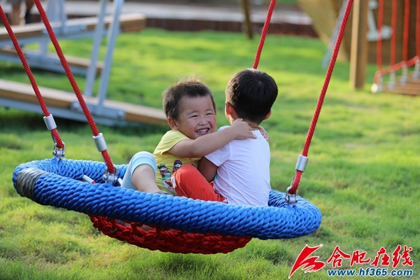 海儿童乐园正式开放新葡京合肥四季花(图2)